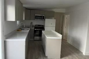 650 NW 214th Ave, Pembroke Pines, FL 33029 - Photo 6