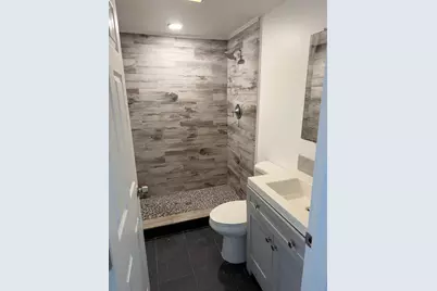 650 NW 214th Avenue, Pembroke Pines, FL 33029 - Photo 2