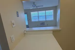 [Address not provided], West Palm Beach, FL 33417 - Photo 16