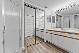 700 Uno Lago Dr, Juno Beach, FL 33408 - Photo 10