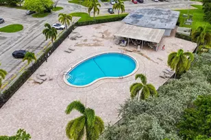 310 Oakridge R Ct, Deerfield Beach, FL 33442 - Photo 42