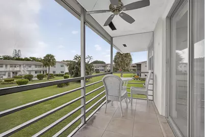 160 Easthampton G, West Palm Beach, FL 33417 - Photo 18