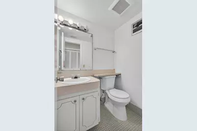 159 Easthampton G, West Palm Beach, FL 33417 - Photo 8