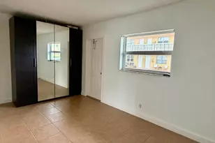 2607 NE 8th Ave, Wilton Manors, FL 33334 - Photo 14