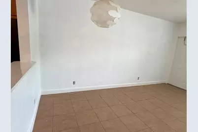 2607 NE 8th Avenue #3, Wilton Manors, FL 33334 - Photo 6