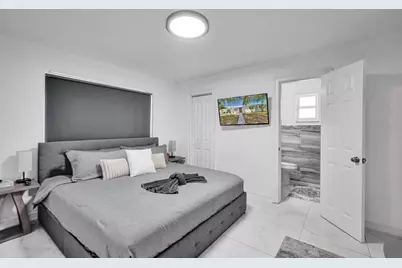 2001 Washington Street, Hollywood, FL 33020 - Photo 16
