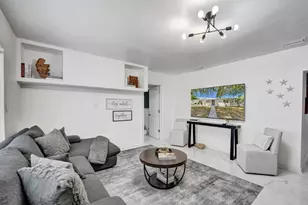 2001 Washington St, Hollywood, FL 33020 - Photo 12