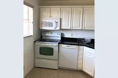 12011 Poinciana Boulevard S #202, Royal Palm Beach, FL 33411 - Photo 6