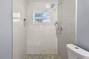968 W 9th St, Riviera Beach, FL 33404 - Photo 16