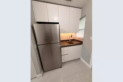 968 W 9th Street #A1, Riviera Beach, FL 33404 - Photo 6