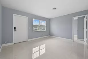 968 W 9th St, Riviera Beach, FL 33404 - Photo 4