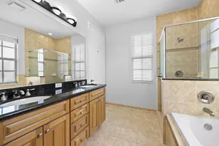 870 NW 83rd Ln, Boca Raton, FL 33487 - Photo 22