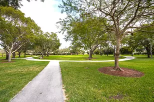 9393 Gettysburg Rd, Boca Raton, FL 33434 - Photo 36