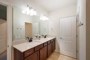 4486 Appleton Cir W, Oakland Park, FL 33309 - Photo 12