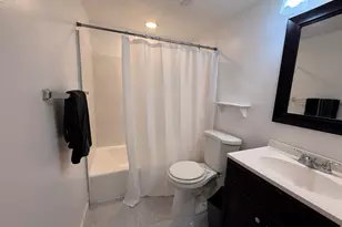 3226 NE 12th St, Pompano Beach, FL 33062 - Photo 10