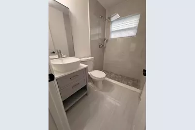 968 W 9th Street #B2, Riviera Beach, FL 33404 - Photo 14