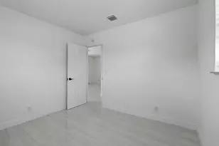 968 W 9th St, Riviera Beach, FL 33404 - Photo 18