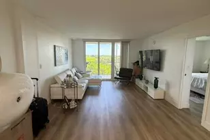 250 Jacaranda Dr, Plantation, FL 33324 - Photo 12