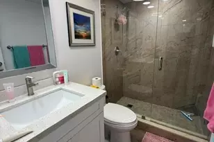 250 Jacaranda Dr, Plantation, FL 33324 - Photo 18
