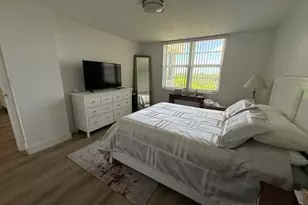 250 Jacaranda Dr, Plantation, FL 33324 - Photo 14