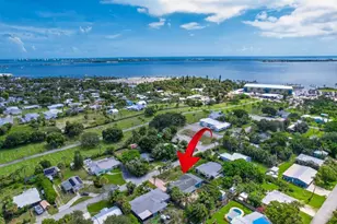 2288 NE Patrician St, Jensen Beach, FL 34957 - Photo 6