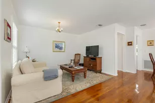 816 Avon Rd, West Palm Beach, FL 33401 - Photo 4