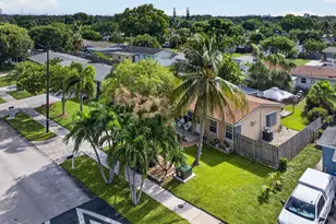 2750 NE 9th Terrace, Pompano Beach, FL 33064 - Photo 30