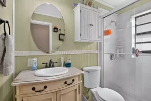 2750 NE 9th Terrace, Pompano Beach, FL 33064 - Photo 24