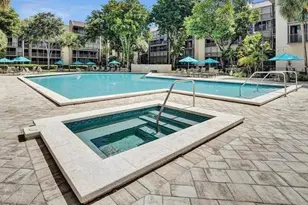 2812 N 46th Ave, Hollywood, FL 33021 - Photo 28