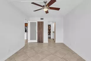 3002 NE 5th Terrace, Wilton Manors, FL 33334 - Photo 10