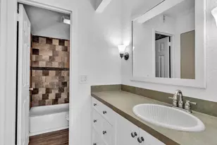 3002 NE 5th Terrace, Wilton Manors, FL 33334 - Photo 14