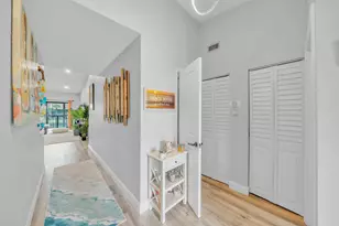 7854 Willow Spring Dr, Lake Worth, FL 33467 - Photo 4