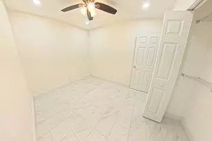 341 Henthorne Dr, Palm Springs, FL 33461 - Photo 18