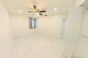 341 Henthorne Dr, Palm Springs, FL 33461 - Photo 16