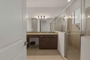 11562 SW 13th Ln, Pembroke Pines, FL 33025 - Photo 18