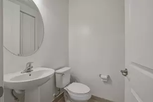 11562 SW 13th Ln, Pembroke Pines, FL 33025 - Photo 14