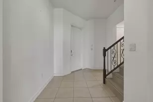 11562 SW 13th Ln, Pembroke Pines, FL 33025 - Photo 12