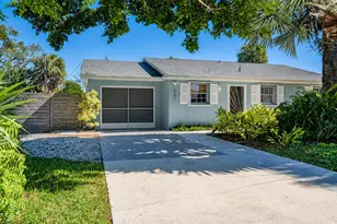 361 Toledo St, Sebastian, FL 32958 - Photo 2