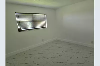 7900 Fairview Drive #206, Tamarac, FL 33321 - Photo 8