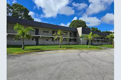 7900 Fairview Drive #206, Tamarac, FL 33321 - Photo 1