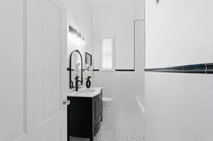 207 E Gwinnett St, Savannah, GA 31401 - Photo 22