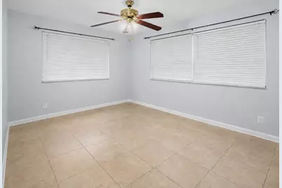 1223 W 27th Street, Riviera Beach, FL 33404 - Photo 10