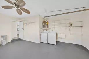 4921 NW 39th St, Lauderdale Lakes, FL 33319 - Photo 34