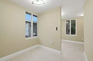 309 SW 7th Ct, Hallandale Beach, FL 33009 - Photo 36