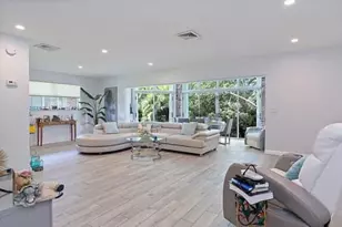 415 Pine Tree Ct, Atlantis, FL 33462 - Photo 1