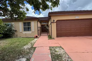 14332 SW 163rd St, Miami, FL 33177 - Photo 4