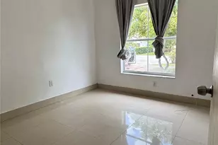 14332 SW 163rd St, Miami, FL 33177 - Photo 2
