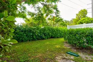 576 Parsons Wy, Deerfield Beach, FL 33442 - Photo 18
