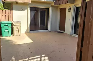 11865 SW 11th Ct, Davie, FL 33325 - Photo 2