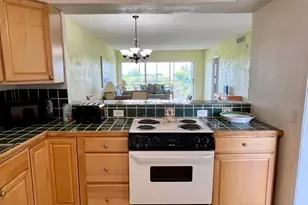 3000 N Palm Aire Dr, Pompano Beach, FL 33069 - Photo 12